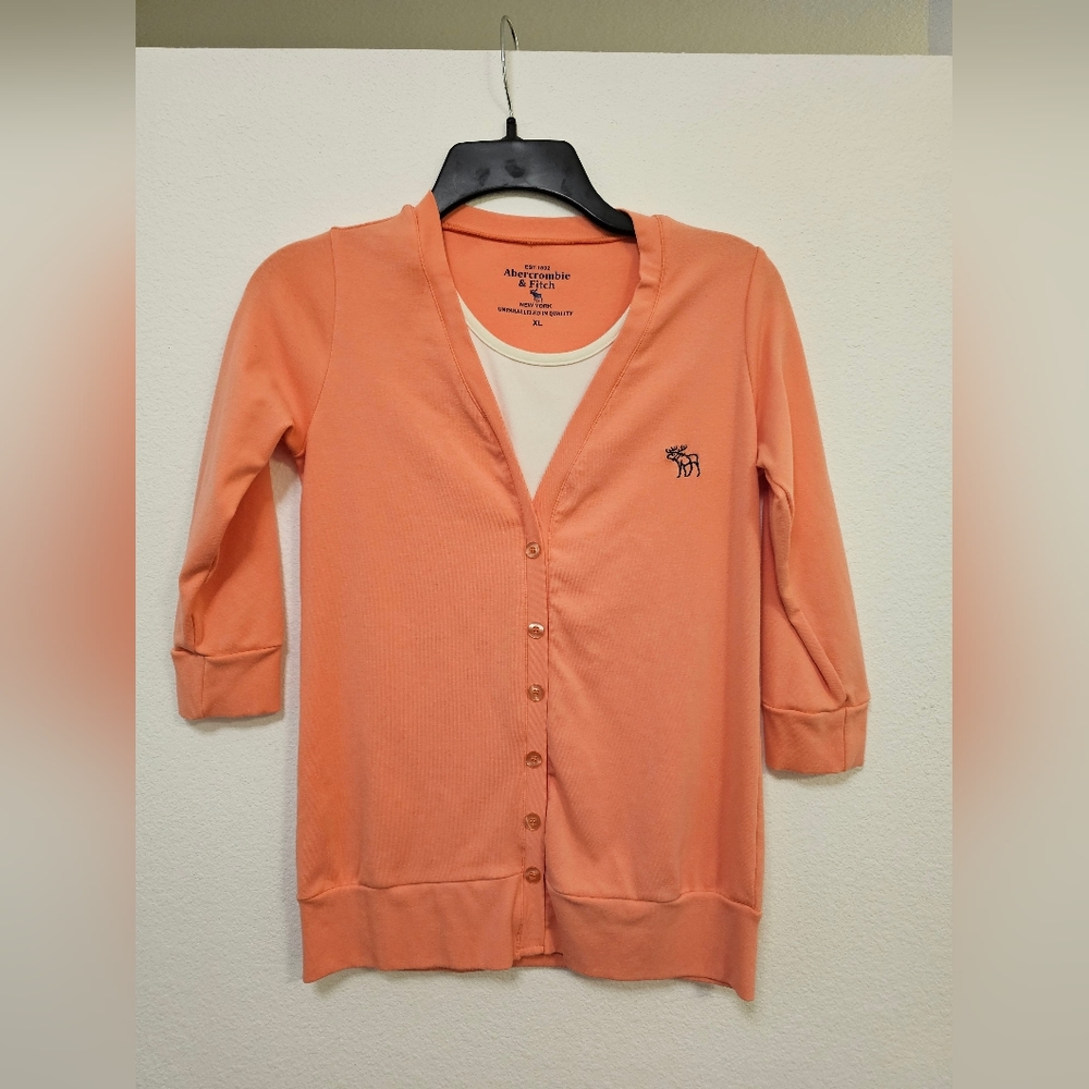 Aberchrombie long sleeve